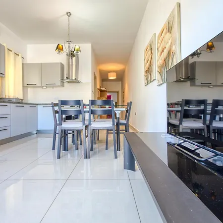 Apartament New To The Market - Seabreeze By Sf Homes St Paul's Bay