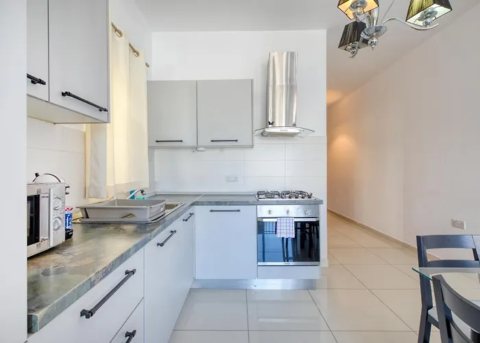 New To The Market - Seabreeze By Sf Homes St. Paul's Bay