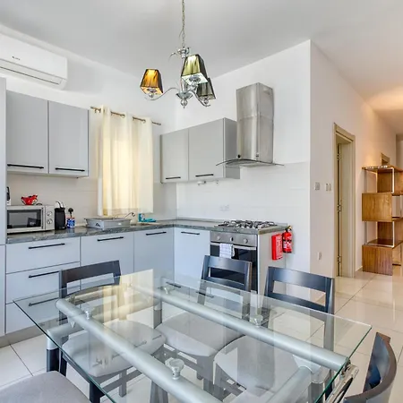 Daire New To The Market - Seabreeze By Sf Homes *